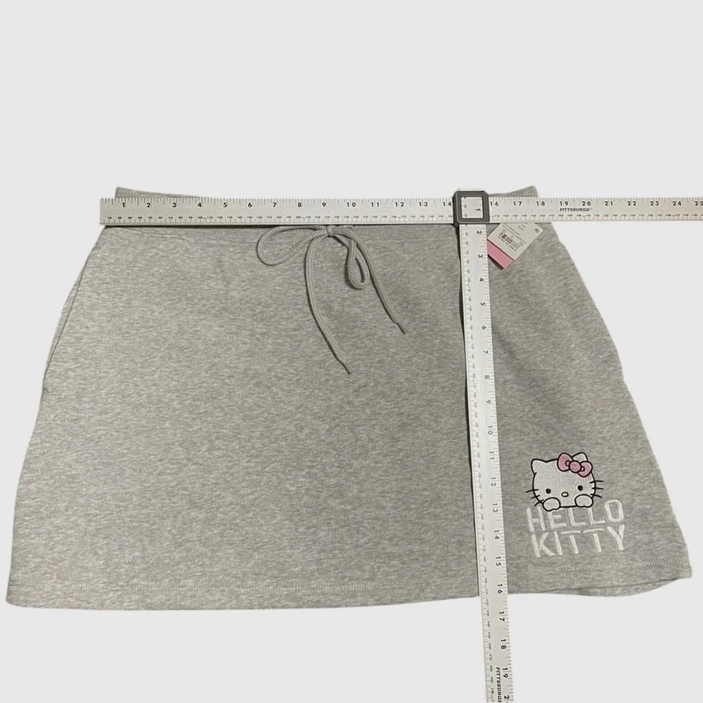 NEW Hello Kitty Mini Tennis Skirt Gray w/ Pockets Women's XXL‎ 2XL Sanrio NWT